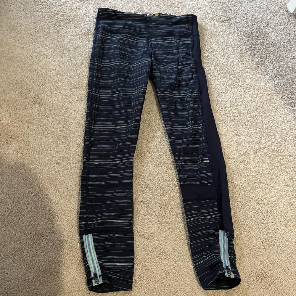 Lulu lemon size 6 leggings